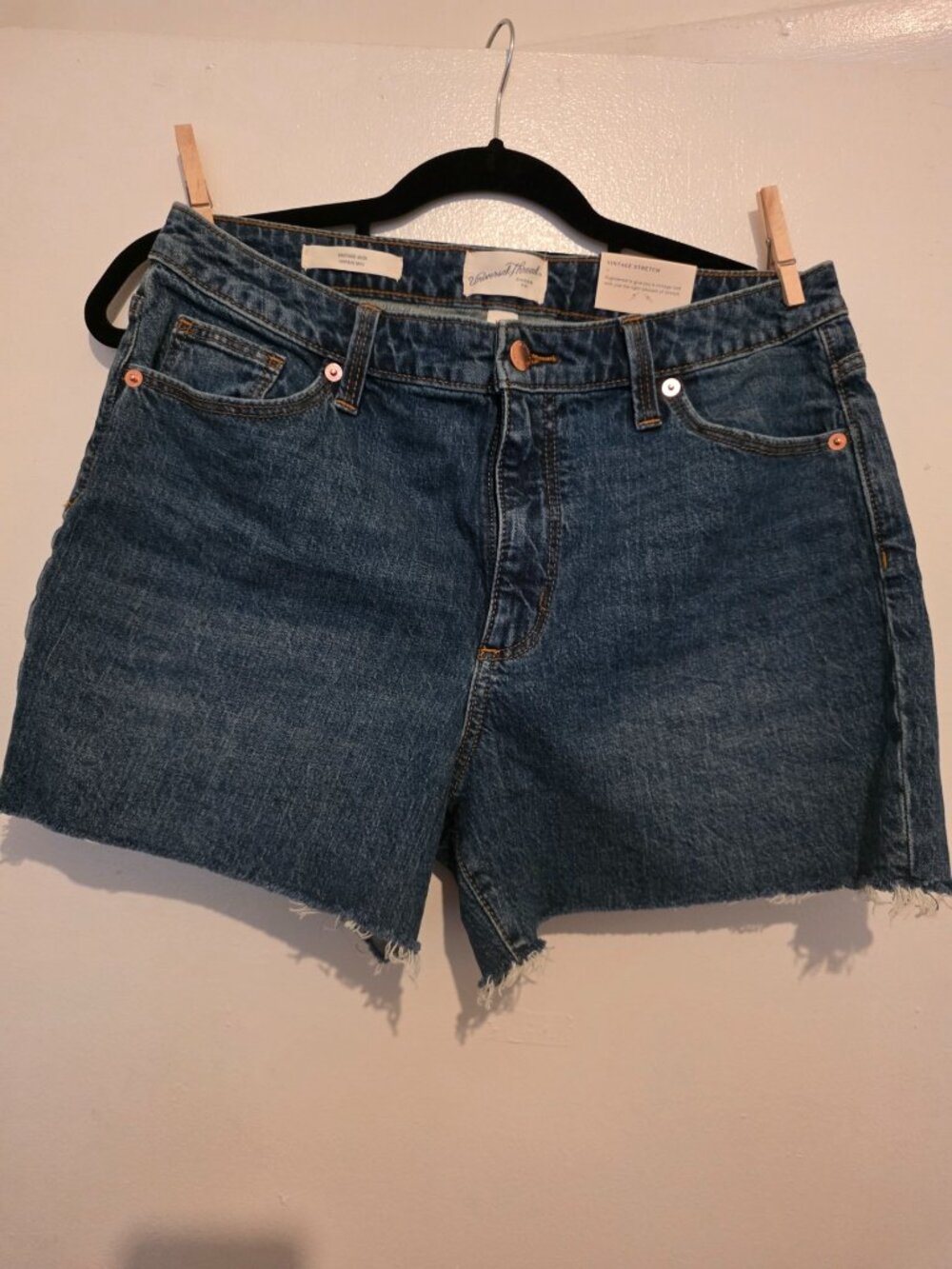 Universal thread vintage midi denim shorts
